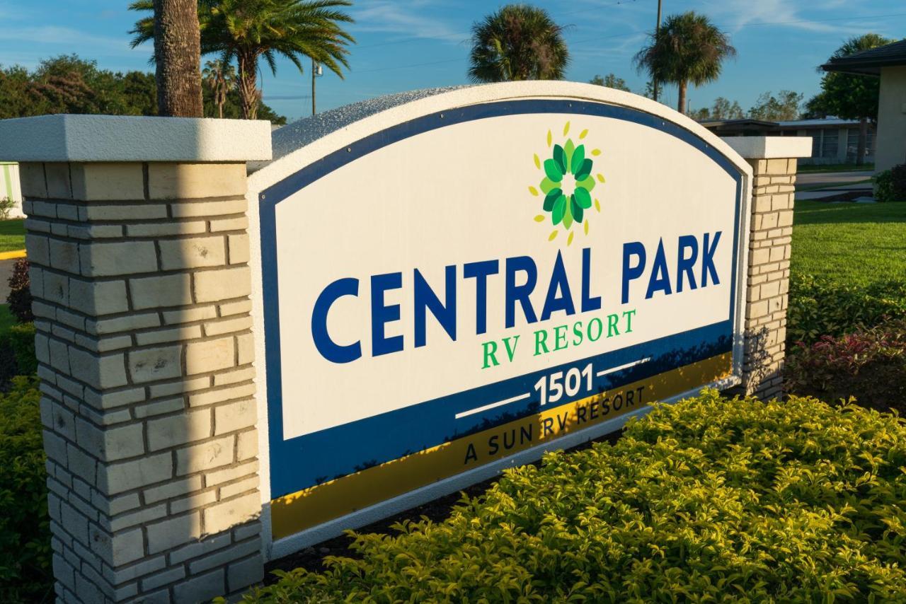 Central Park Rv Resort Haines City Bagian luar foto